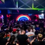 Anniversaire bar gay privatisation : guide et conseils pratiques